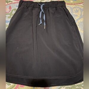 Lululemon Skirt with Drawstring & Pockets